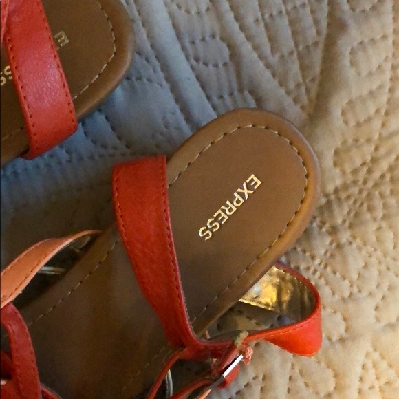 Express Sandals - Picture 3 of 3